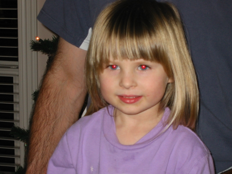 ../Images/Saige as Vampire.jpg